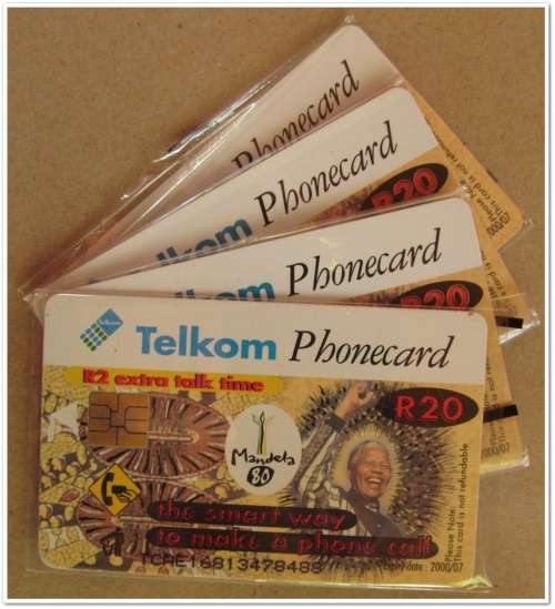 ** NELSON MANDELA - 4x SEALED R20 PHONECARDS !!! STARTING @ R1