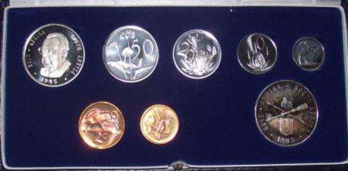 1985 SA SHORT PROOF SET 2 x R1 IN ORIGINAL SA MINT BOX.STARTING @ R1!!!!!!!