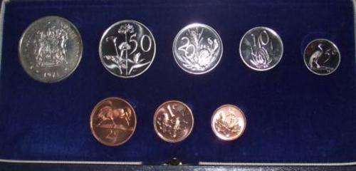 1971 SA SHORT PROOF SET  IN ORIGINAL SA MINT BOX.STARTING @ R1!!!!!!!