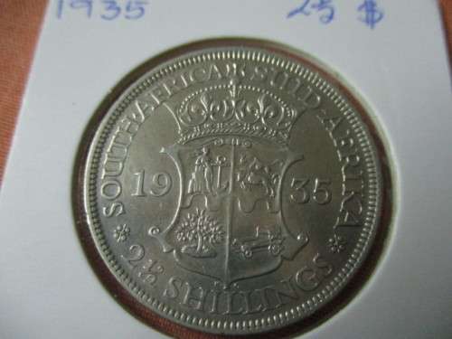 1935 Half Crown - Excellent coin  - Judge condition as per photo