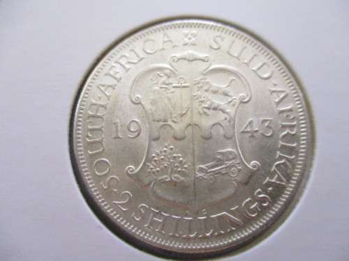 1943 2 shillings  - Excellent coin  - Judge condition as per photo