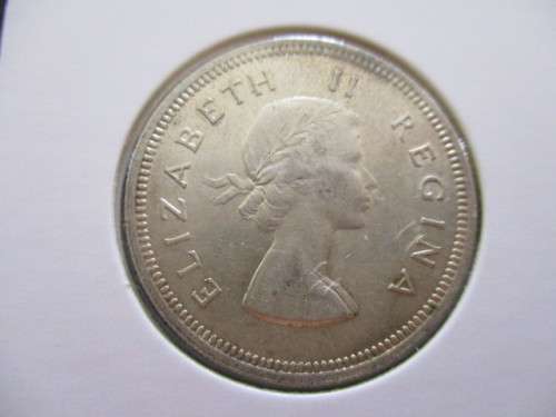 1957 2 shillings  - Excellent coin  - Judge condition as per photo