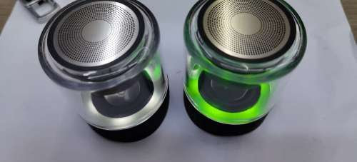 WIRELESS SMART SPEAKER FO-Y22 LED LIGHT MAGNETIC