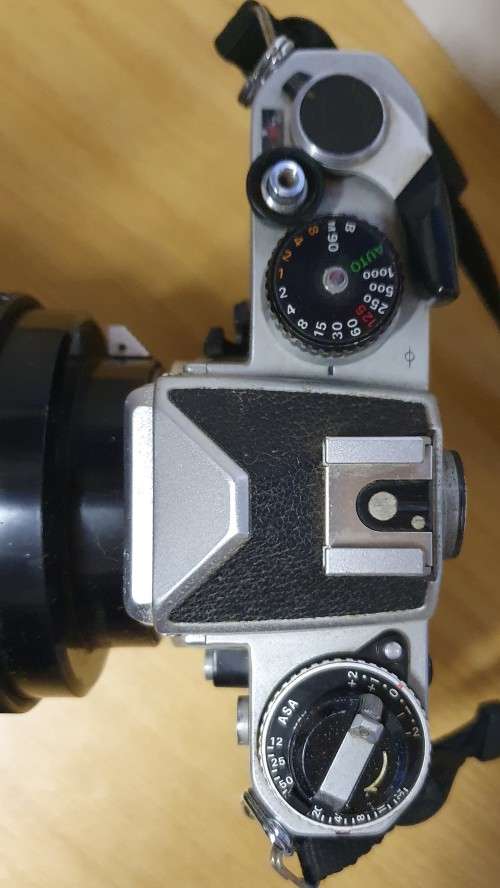 (Item 01070) Nikon FE Camera and Lens