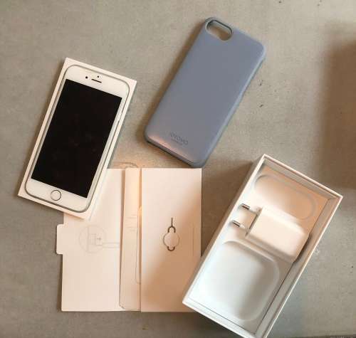 iPhone 6 White/ Silver - 16gig For Sale