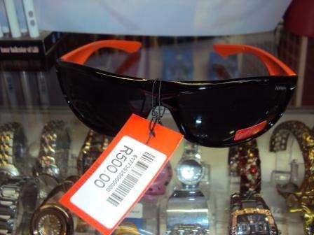 FERRARI SUNGLASSES