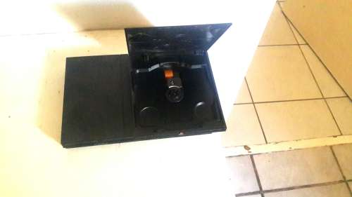 SONY PS2 CONSOLE, no controller. perfect working condition