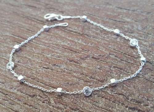 *925 Sterling Silver* 0.54ctw Tube set Cubic Zirconia and Rolo Style Bracelet