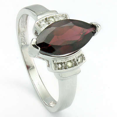 2.31ct Garnet and Diamond Dress Ring in 925 Sterling Silver- Size 7