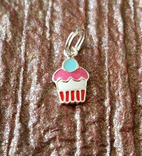 *Genuine Sterling Silver*Enamel Finish Little Cupcake Charm/Pendant