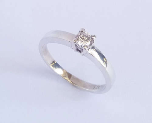 **CD DESIGNER JEWELRY**925 Sterling Silver** 4mm Solitiare Engagement Ring- Size 7