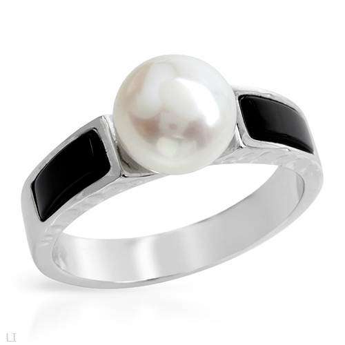 Pearl and Onyx Ring in 925 Sterling Silver**Size 9**