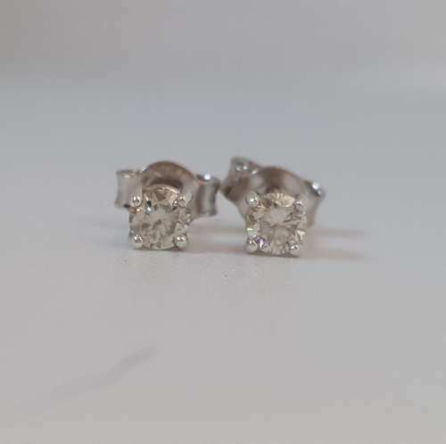 3mm Diamond Studs in 925 Sterling Silver