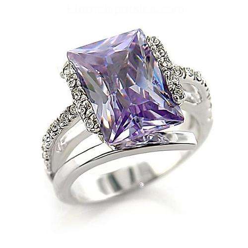 **GORGEOUS**Rhodium Plated Light Amethyst CZ Cocktail Ring**Size 8-10*