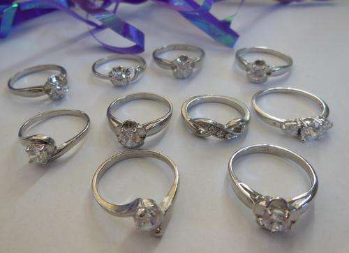 **MIXED BULK LOT**Women`s CZ Rings**10 RINGS**Incredible Value**