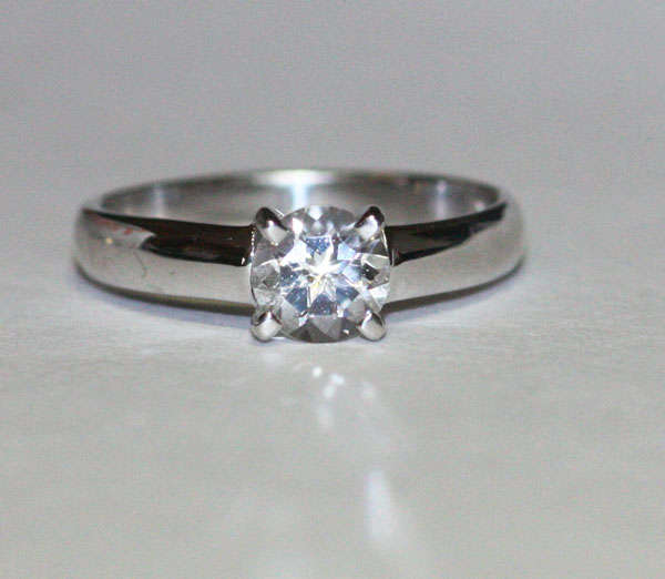 *CD DESIGNER JEWELRY* 0.75ct Natural Topaz Solitaire Ring in Silver- Size 7