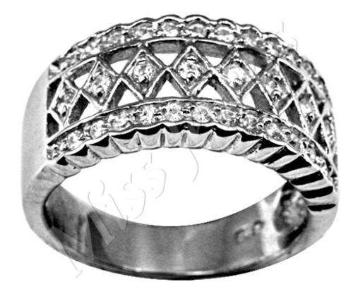 925 Sterling SilverAletta Wedding Band***Size 7/8