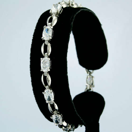 Cubic Zirconia Bracelet- 18cm*