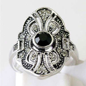 **Gorgeous stimulated onyx and diamond dress ring