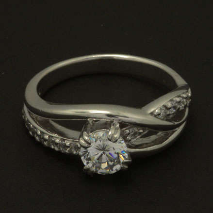 **925 Sterling Silver**BEAUTIFUL**1.00ctw Solitaire Diamond cz Engagement Ring - Size P/7.5
