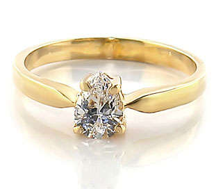 **0.50ct Pear cut solitaire engagement ring**Stunning