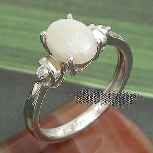 **GORGEOUS PP 1 CT GENUINE OPAL SET IN .925 STERLING SILVER