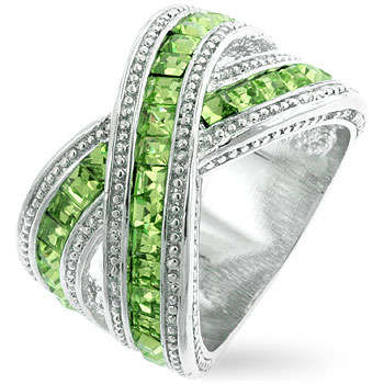 **STUNNING**4.75ctw**Stunning simulated peridot cross over design dress ring**