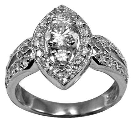 **NEW****925 Sterling Silver**GORGEOUS Simulated Diamond Engagement Ring***Size 8-10**