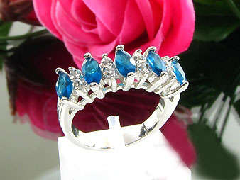 ***GORGEOUS*** Simulated Royal Blue Sapphire & White Fine Diamond Dress Ring**Size 6***