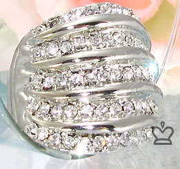 **SPARKLING, BULKY & GORGEOUS** Simulated Diamond Dress Wavy Ring**Size 6/7**
