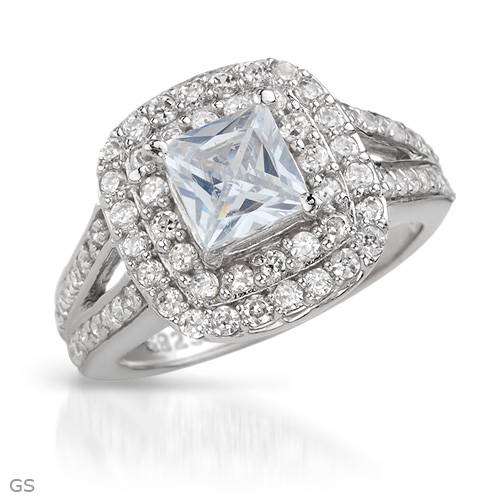 **GORGEOUS SPARKLING** 4.00ctw CZ** Engagement Ring**Size 6.5**