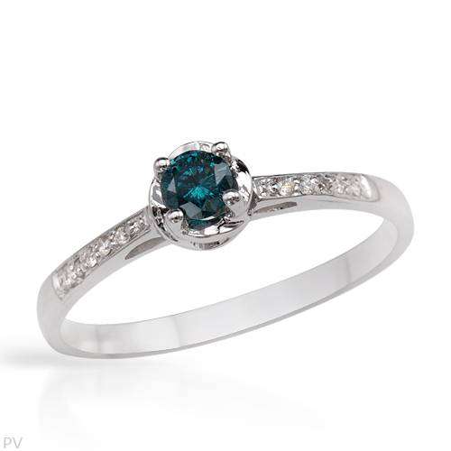 **NEW**10K White Gold**0.25ctw Diamond Engagement Ring**Size 7**