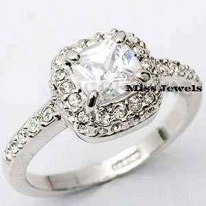 **LAST OF STOCK***SPARKLING***Princess Cut CZ Engagement Ring***
