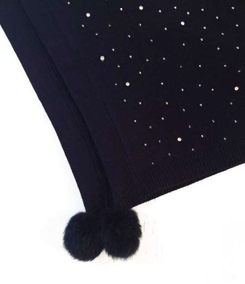 NEW Stylish Women's Pullover Poncho O-Neck Knitted Shimmer Shawl 3 Colors Available