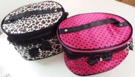 Bow Storage Cosmetic Toiletries Travel Bag
