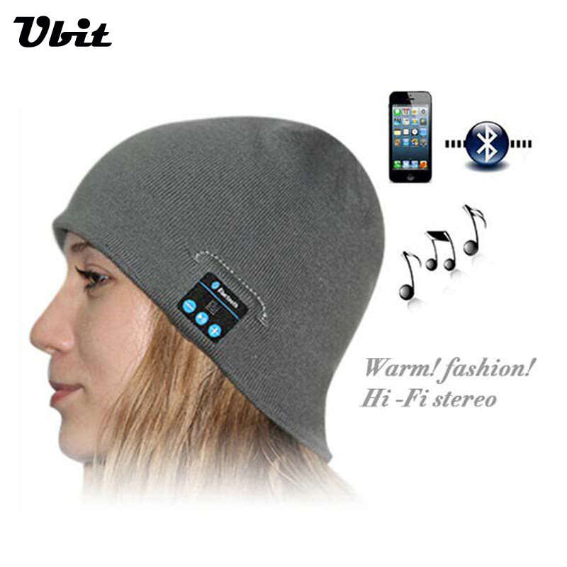 Warm Wireless Bluetooth headphones Music hat with Inbuilt Headsets/Speaker/Mic