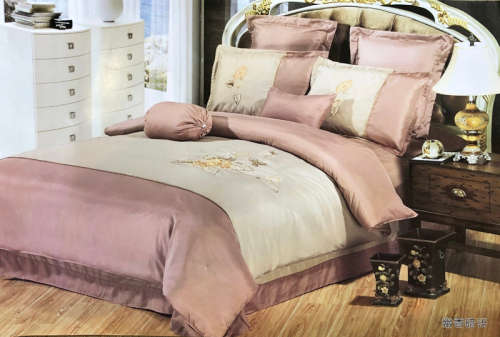 6 Piece Beautiful Queen Size Duvet Cover Set