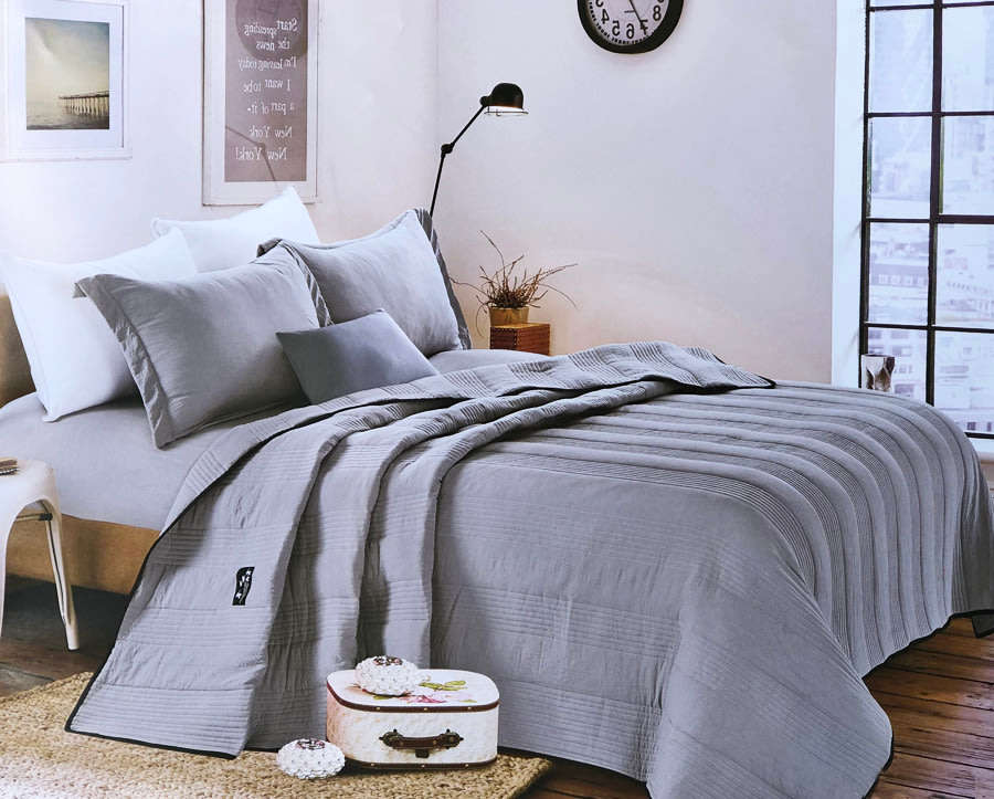 4 Piece King Size Pre-washed Quilt Set Polyester Material - Dark Grey