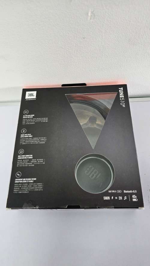 JBL Tune 510 BT headphones