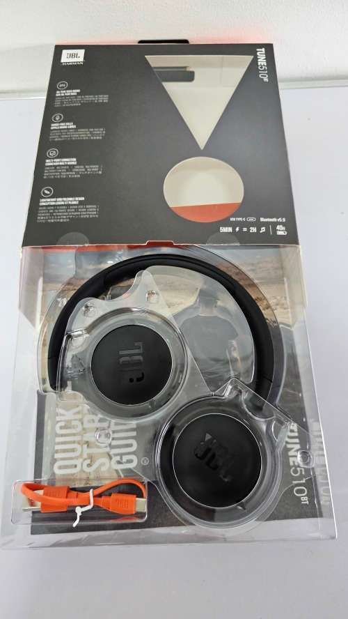 JBL Tune 510 BT headphones