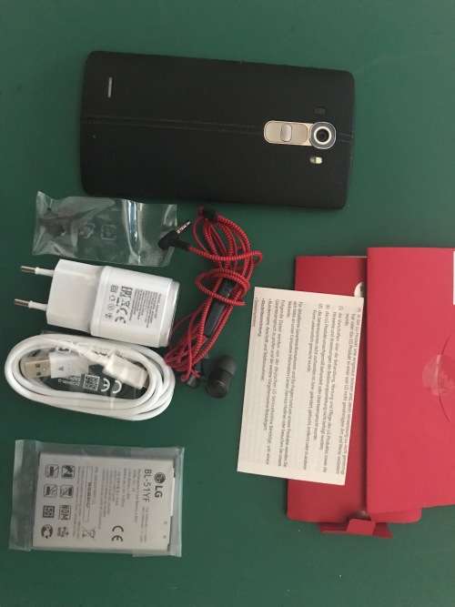 LG G4 Smartphone (Black Leather)