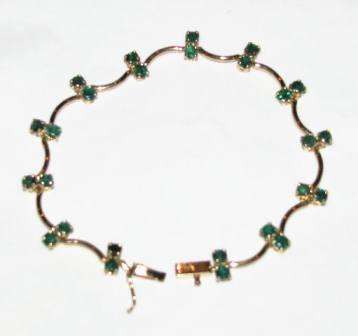 *R18 000** Vintage 14ct Solid Gold 3.12ct Genuine Emerald Tennis Bracelet