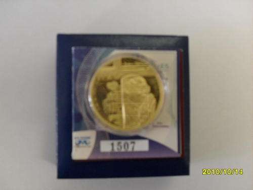 ##FREE DELIVERY### 2006 ONE OUNCE DESMOND TUTU PROTEA