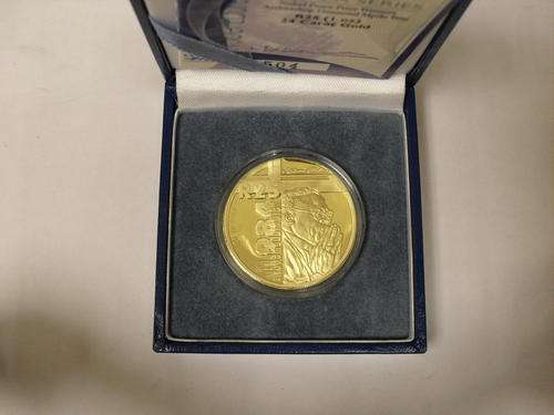 2006 ONE OUNCE PROTEA  - DESMOND TUTU