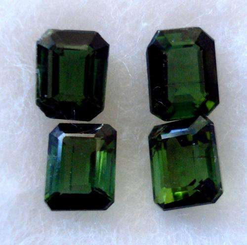 EMERALD GREEN  TOURMALINES - 2.08 CT