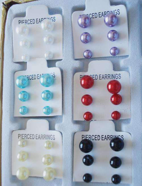 PEARLY STUD EARRINGS FOR PIERCED EARS 6 SETS OF 3 (18prs)