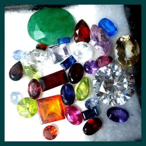 LOVELY  SET OF 38.65  CT MIXED GEMS   IOLITE, SAPPHIRE  INDIAN EMERALD OPAQUE ETC