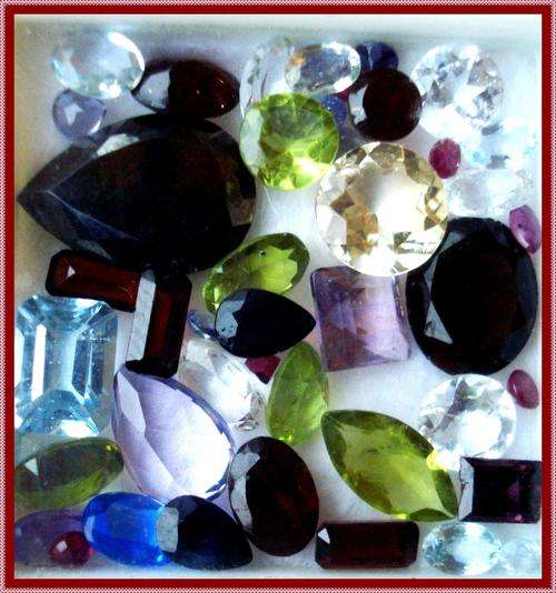 AWESOME LOT OF MIXED GEMS 34.60  CT  -  AMETHYST, CITRINES PERIDOT TOPAZ ETC