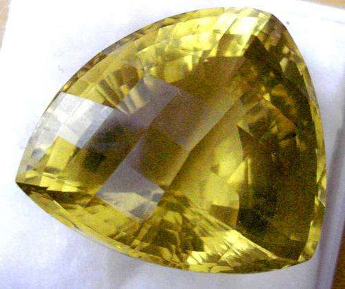 Museum Size and Quality Lemon Quartz.   Over 100cts.  ( scale cant measure higher)  Fancy Cut