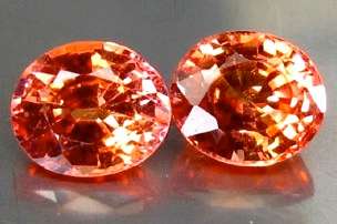 2.700 CT GISA CERTIFIED PINKISH ORANGE VVS CEYLON SAPPHIRE PAIR!  CERT VALUE: R13'760.00